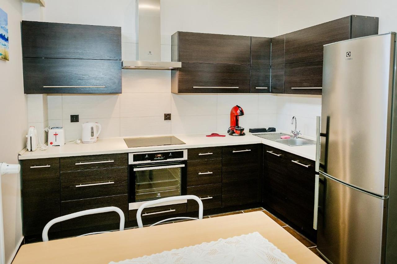 Апартаменти Apartament Stalowa Стальова-Воля Екстер'єр фото